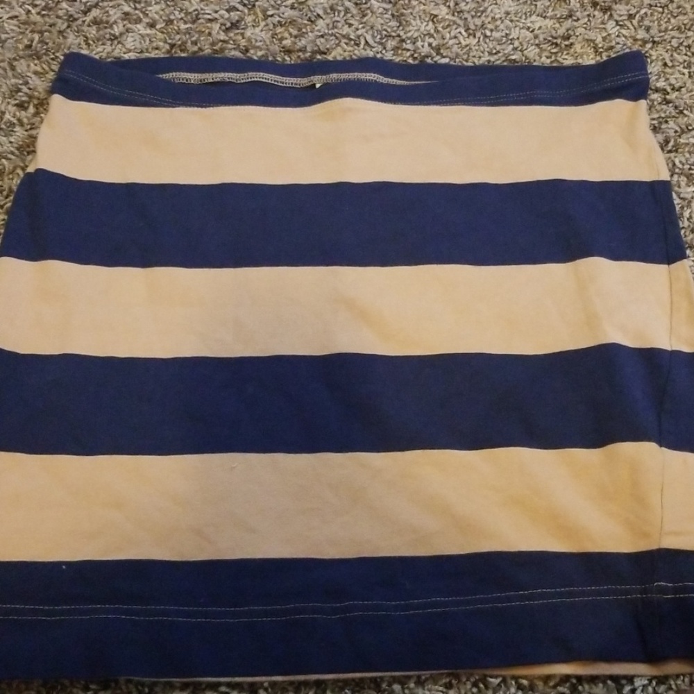 H&M woman's skirt
